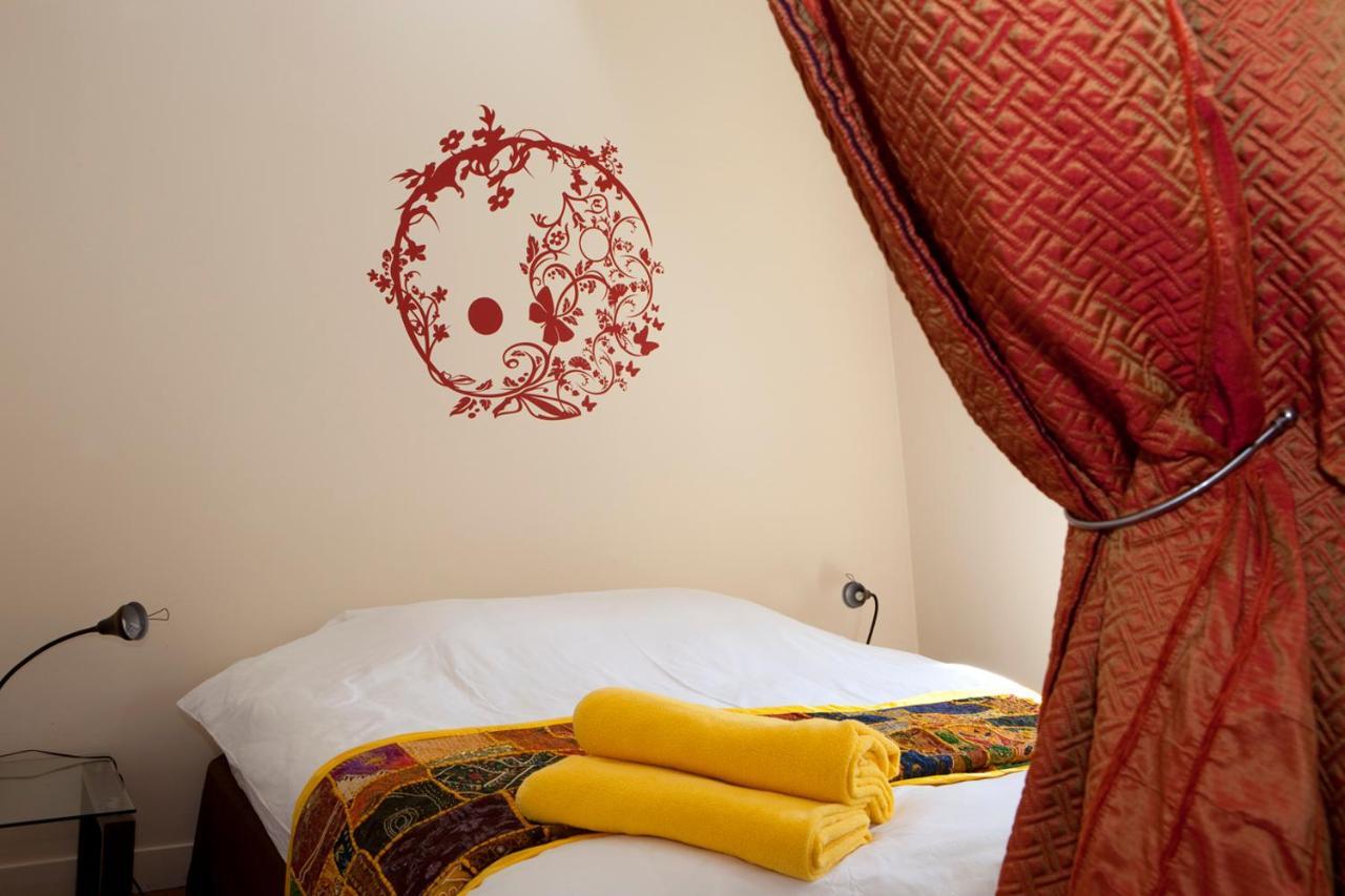 52 Clichy Bed & Breakfast - Chambre D'Hotes Paris Bagian luar foto