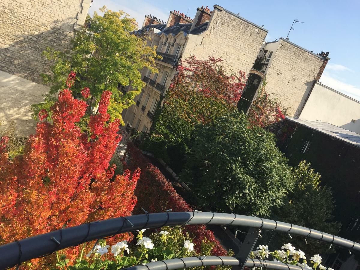 52 Clichy Bed & Breakfast - Chambre D'Hotes Paris Bagian luar foto